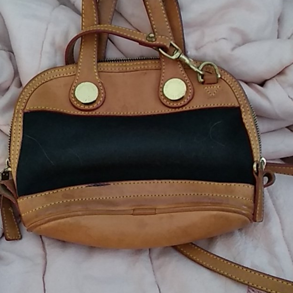 Purse - Picture 2 of 5